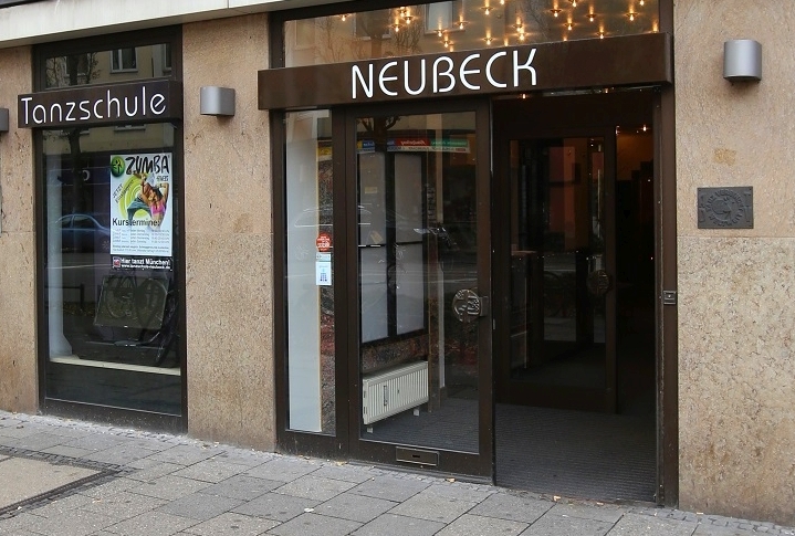 Tanzschule Neubeck München – Eingang